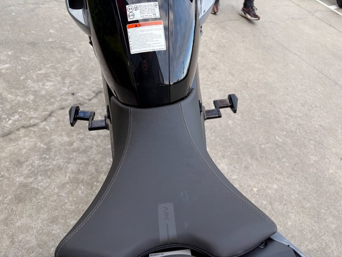 2025 CFMOTO 300 NK ABS Black