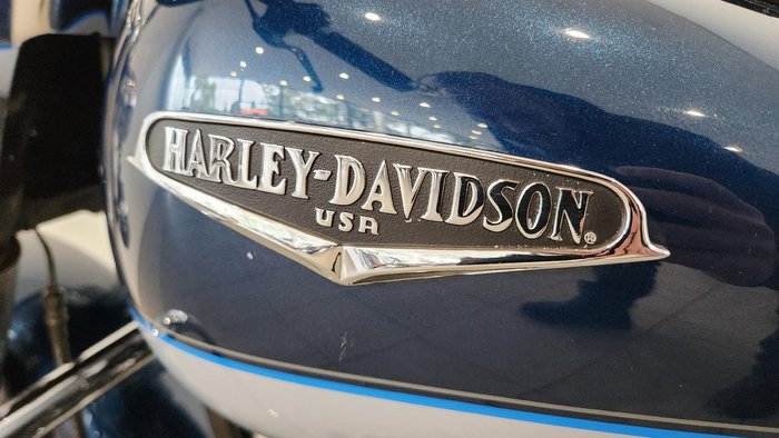 2002 Harley-Davidson Road King Classic 1450 (FLHRCI) Touring Blue