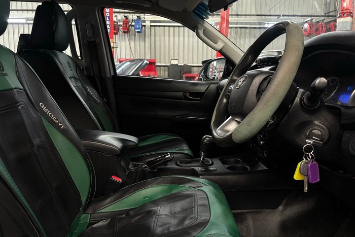 2018 Toyota Hilux SR