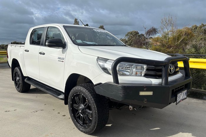 2018 Toyota Hilux SR