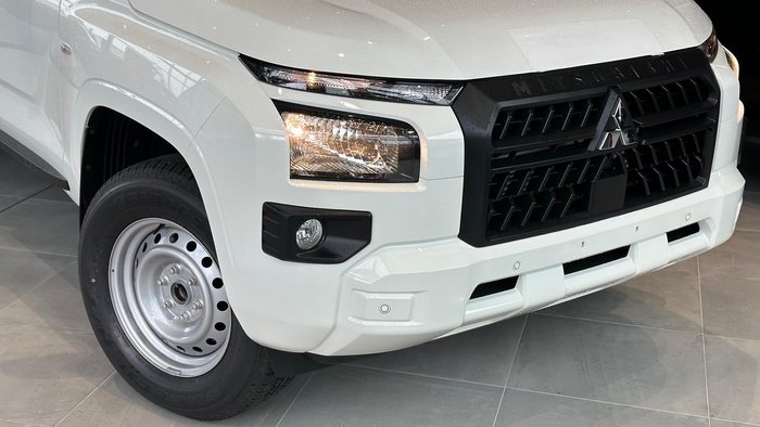 2026 Mitsubishi Triton GLX MV MY26 4x2 White
