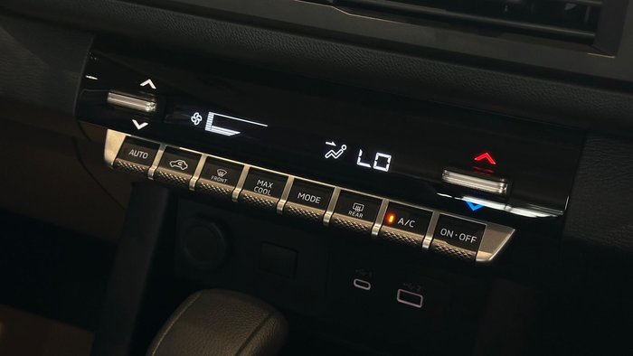 2026 Mitsubishi Triton GLX MV MY26 4x2 White