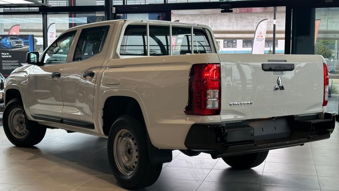 2026 Mitsubishi Triton GLX MV MY26 4x2 White
