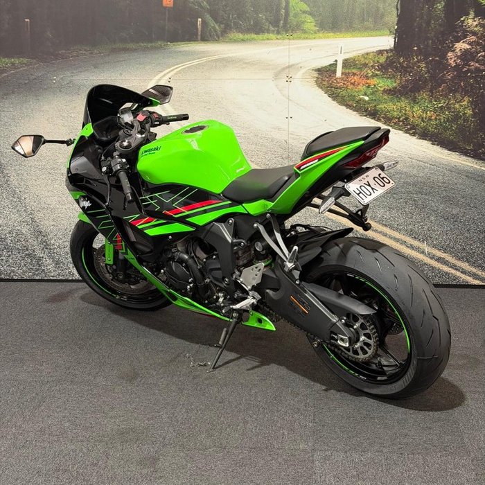 2024 Kawasaki NINJA ZX-6R (636) KRT EDITION Green