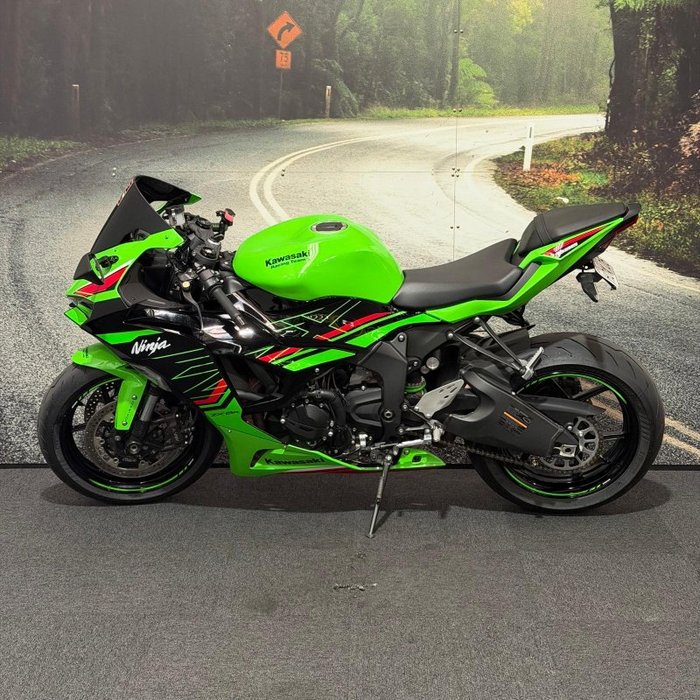 2024 Kawasaki NINJA ZX-6R (636) KRT EDITION Green