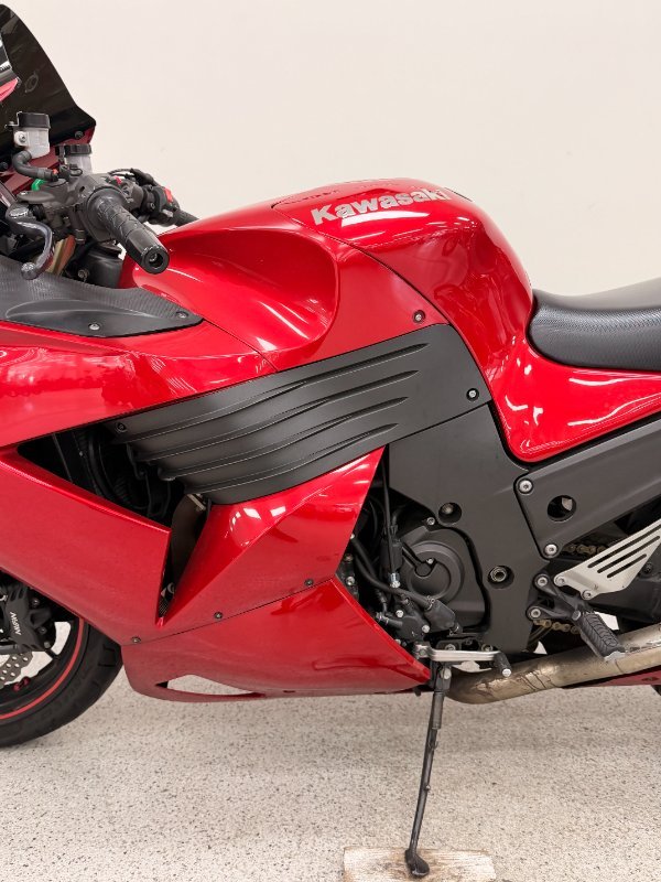 2010 Kawasaki NINJA ZX-14 (ZX14-R) Red