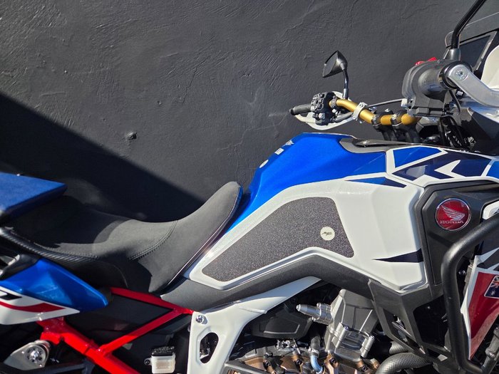 2023 Honda CRF1100A2 AFRICA TWIN (ABS) RED
