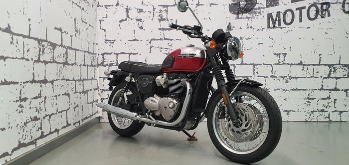 2026 Triumph Bonneville T120 Bonneville Red