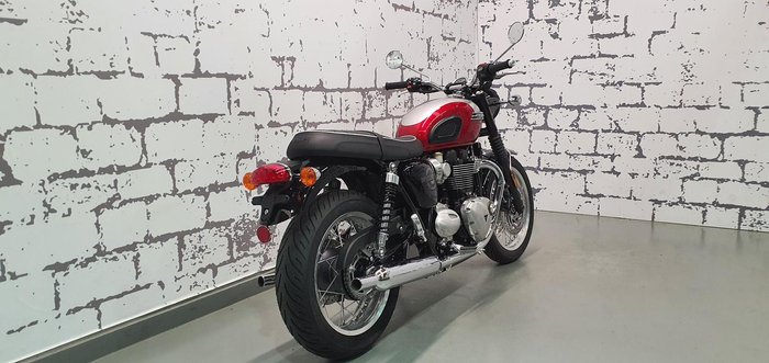 2026 Triumph Bonneville T120 Bonneville Red