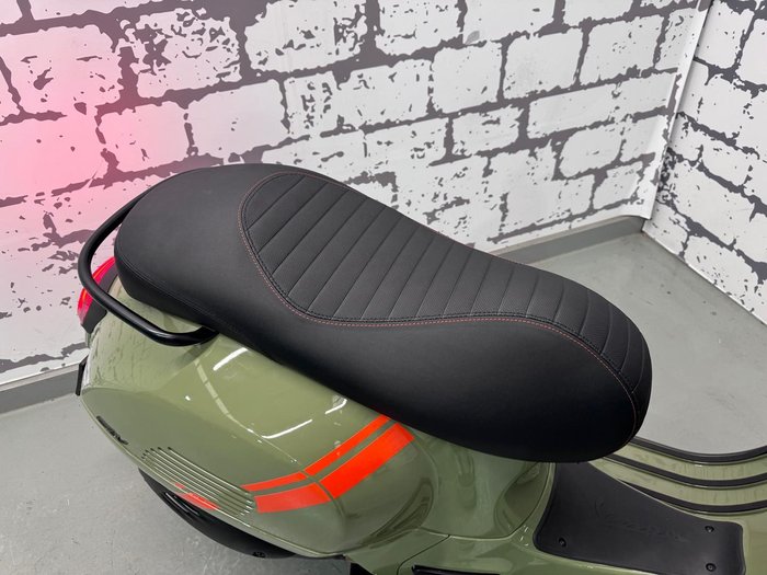 2025 Vespa GTV 300 GTV Green