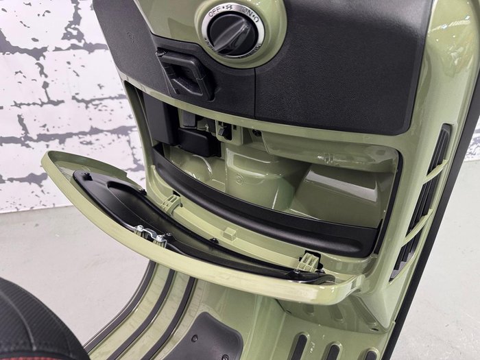 2025 Vespa GTV 300 GTV Green