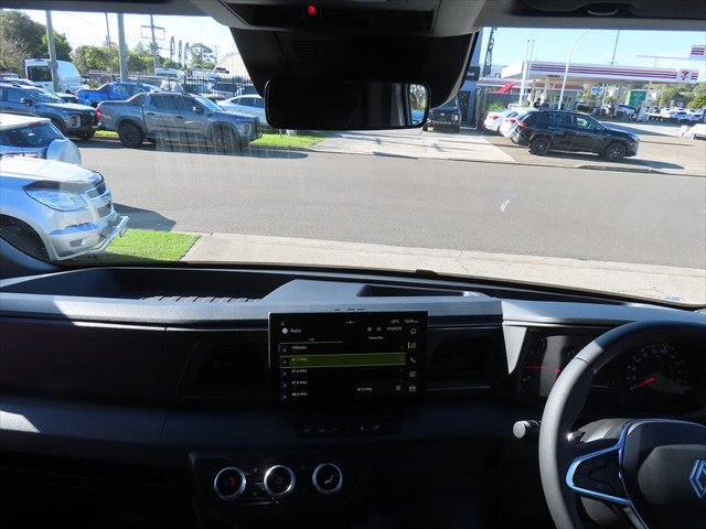 2026 RENAULT MASTER