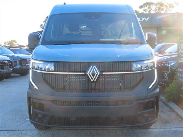 2026 RENAULT MASTER