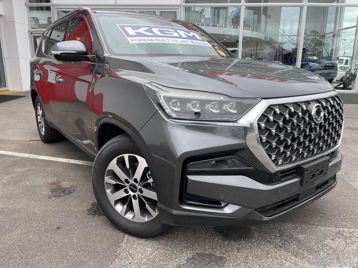 2025 KGM Rexton