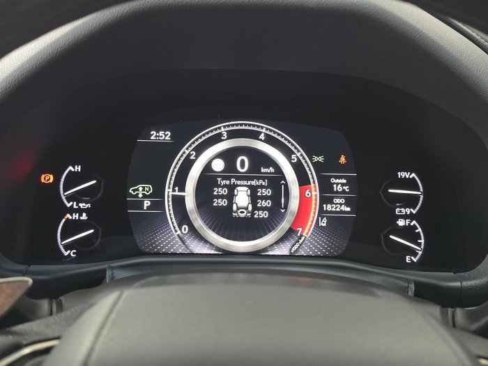 2024 Lexus LX 600 Sports Luxury