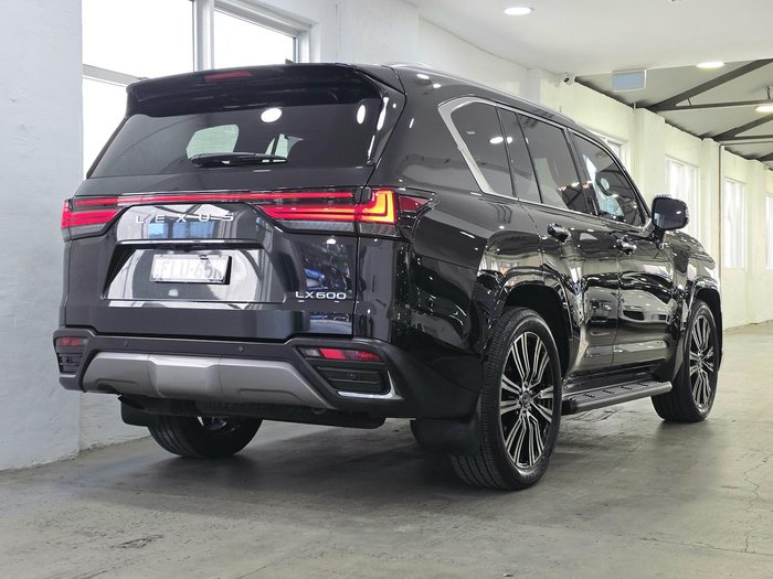 2024 Lexus LX 600 Sports Luxury