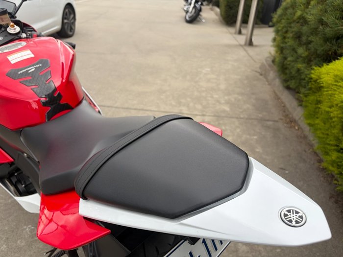 2014 Yamaha YZF-R6 Red