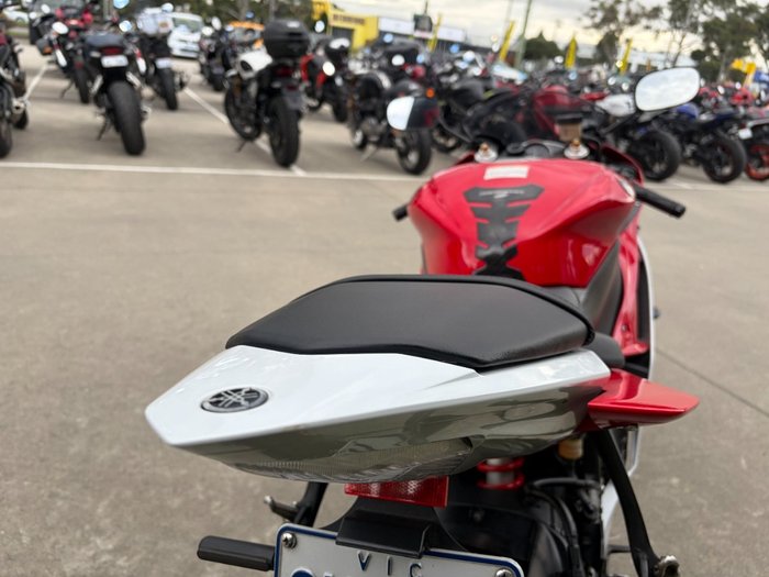 2014 Yamaha YZF-R6 Red