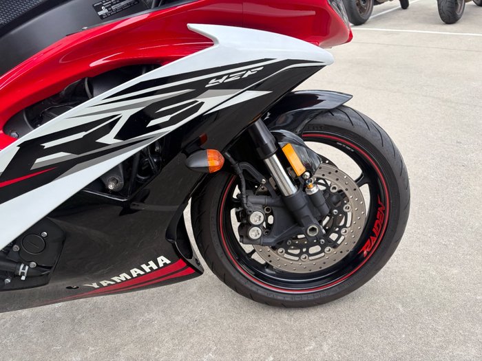 2014 Yamaha YZF-R6 Red
