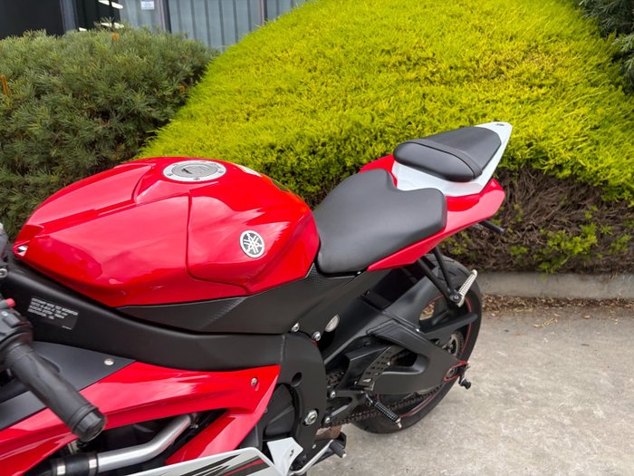2014 Yamaha YZF-R6 Red