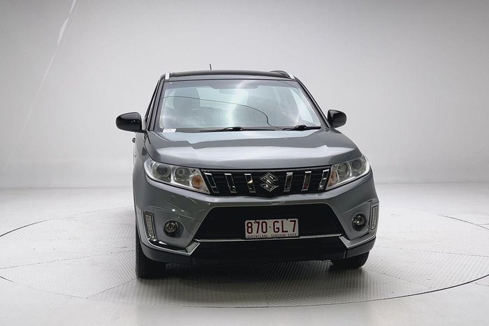 2022 Suzuki Vitara Shadow
