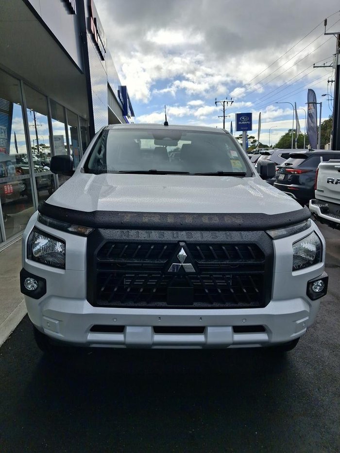 2025 Mitsubishi Triton GLX-R