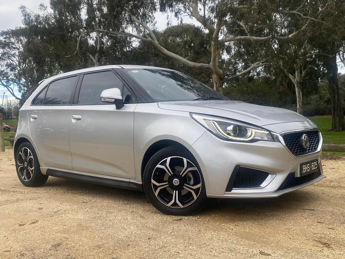 2020 MG MG3