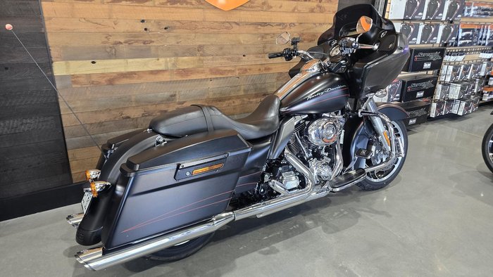 2011 Harley-Davidson Road Glide Custom (FLTRX)