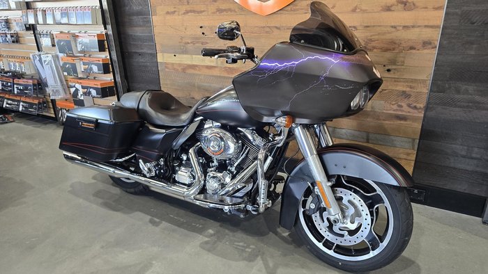 2011 Harley-Davidson Road Glide Custom (FLTRX)