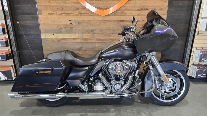 2011 Harley-Davidson Road Glide Custom (FLTRX)