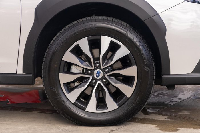 2024 Subaru Outback AWD Touring XT