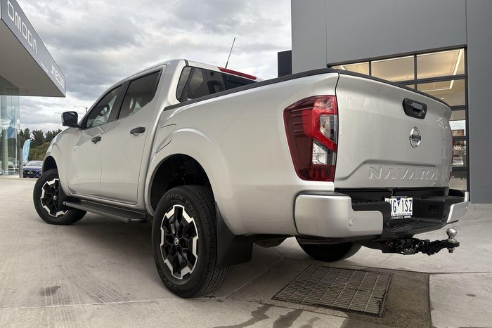 2021 Nissan Navara ST-X