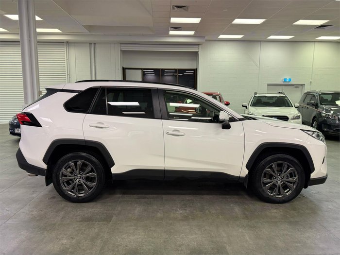 2022 Toyota RAV4 GXL