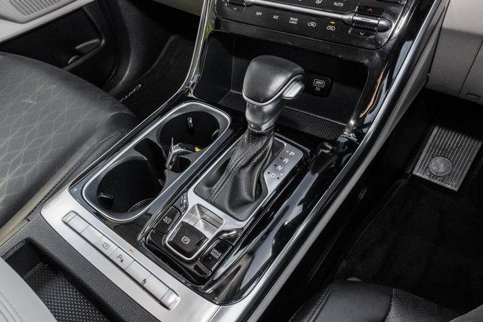 2021 Kia Carnival SLi