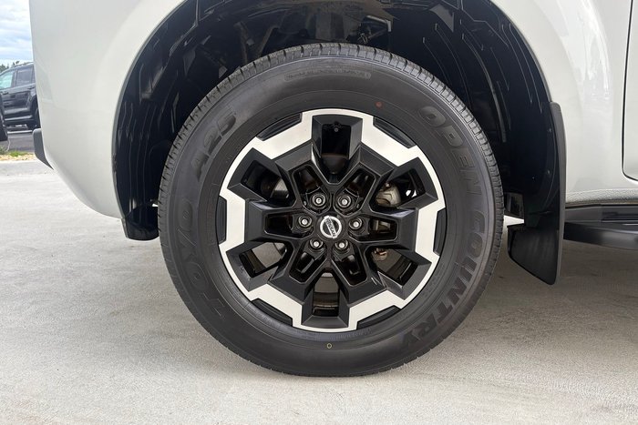 2021 Nissan Navara ST-X