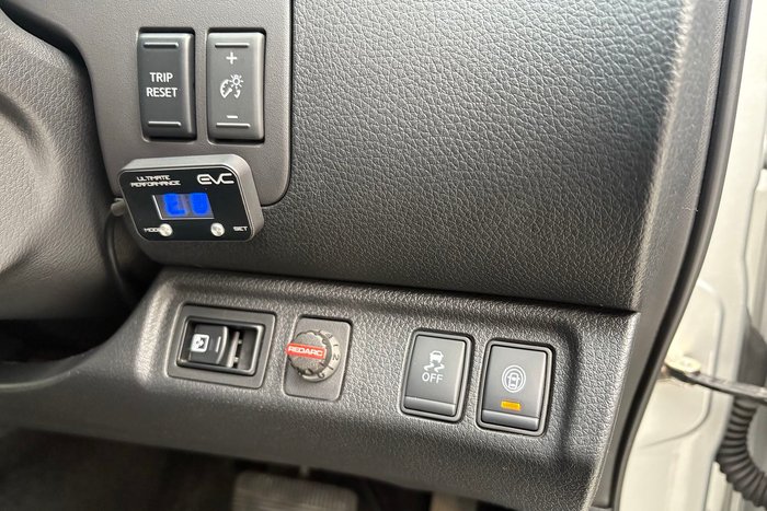 2021 Nissan Navara ST-X