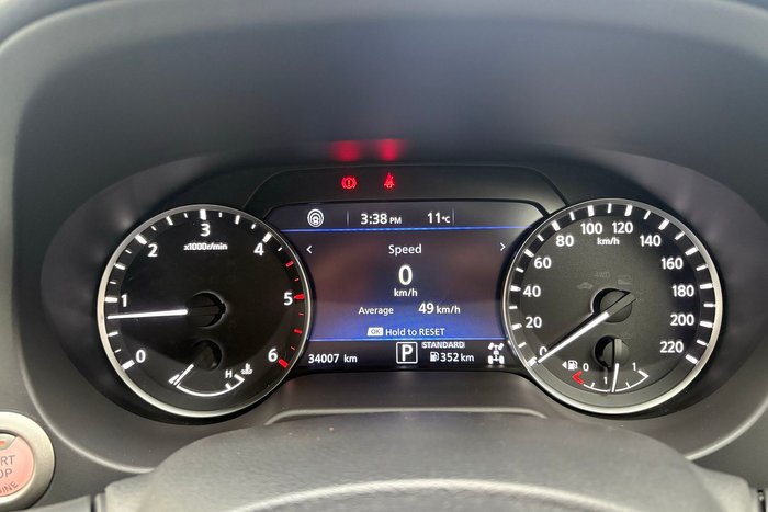 2021 Nissan Navara ST-X