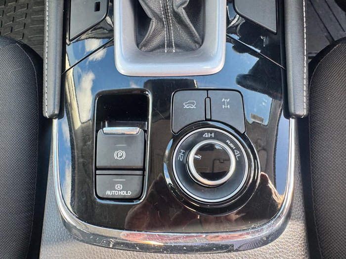 2021 Isuzu MU-X LS-U