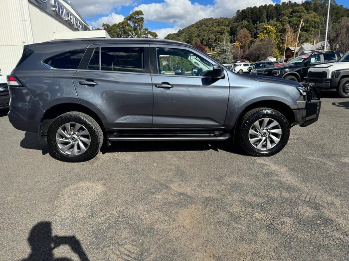 2021 Isuzu MU-X LS-U