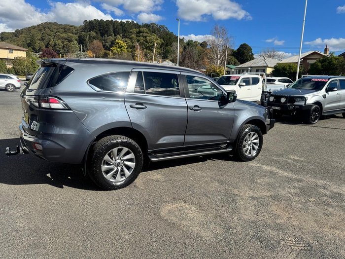 2021 Isuzu MU-X LS-U