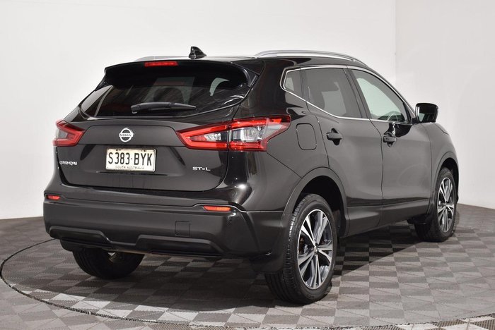 2018 Nissan QASHQAI ST-L
