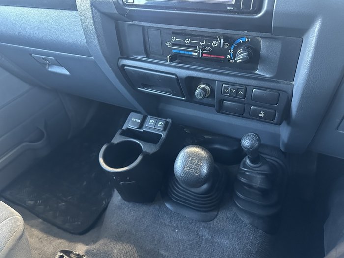 2022 Toyota Landcruiser GXL