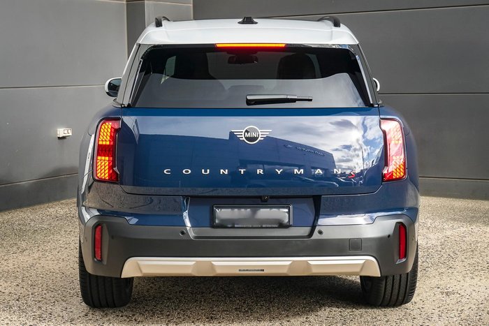 2026 MINI Countryman S Favoured
