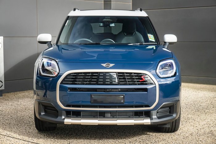 2026 MINI Countryman S Favoured