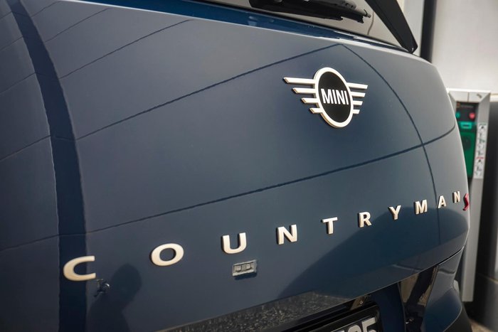 2026 MINI Countryman S Favoured
