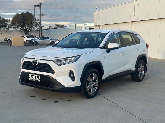 2022 Toyota RAV4 GX