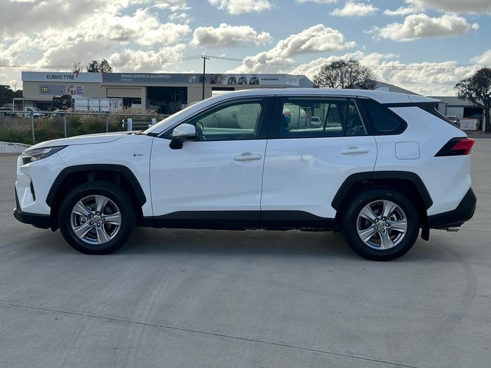 2024 Toyota RAV4 GX