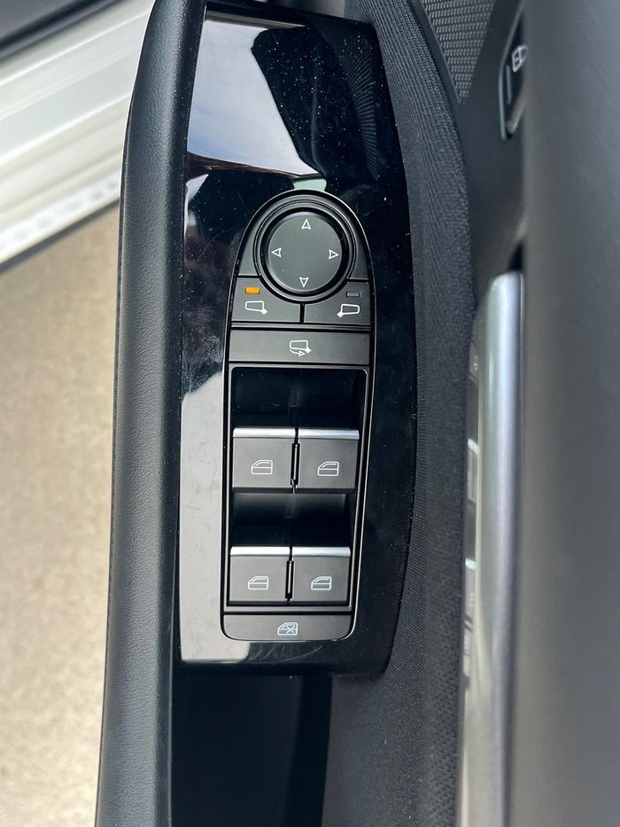 2025 Mazda 3 G20 Pure