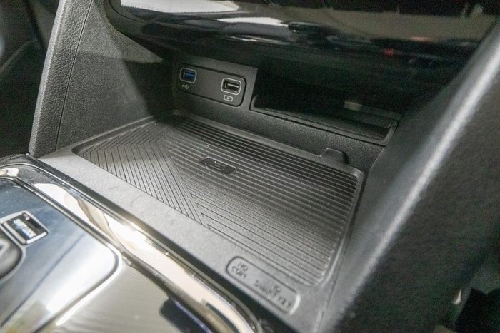 2025 Mahindra XUV700 AX7L
