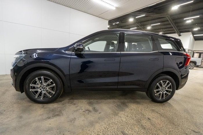 2025 Mahindra XUV700 AX7L